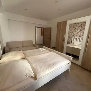 Apartment Urban Escape Haven